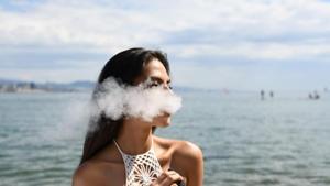 The belief of e-cigarettes being less harmful than tobacco cigarettes is one of the major factors behind the growing use.(Unsplash) The belief of e-cigarettes being less harmful than tobacco cigarettes is one of the major factors behind the growing use.(Unsplash)