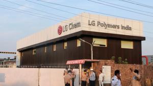 Security guards stand outside LG Polymers plant in Visakhapatnam, on May 7.(Reuters Photo) Security guards stand outside LG Polymers plant in Visakhapatnam, on May 7.(Reuters Photo)