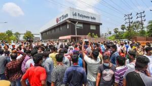 Locals stage a protest against LG Polymers industry after the chemical gas leakage incident, demanding immediate closure of the plant, at RR Venkatapuram village in Visakhapatnam on Saturday.(PTI Photo) Locals stage a protest against LG Polymers industry after the chemical gas leakage incident, demanding immediate closure of the plant, at RR Venkatapuram village in Visakhapatnam on Saturday.(PTI Photo)