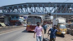 The BMS also asked states to reverse decisions to allow labour law holidays and changes to such legislations.(Satyabrata Tripathy/HT Photo) The BMS also asked states to reverse decisions to allow labour law holidays and changes to such legislations.(Satyabrata Tripathy/HT Photo)