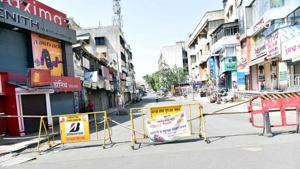 A view of the Khadki locality which was sealed as a coronavirus containment zone during lockdown, in Pune.(HT PHOTO) A view of the Khadki locality which was sealed as a coronavirus containment zone during lockdown, in Pune.(HT PHOTO)