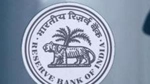 Market participants, including a former Reserve Bank of India (RBI) governor, have said the central bank should consider buying sovereign bonds at auctions.(Reuters file photo) Market participants, including a former Reserve Bank of India (RBI) governor, have said the central bank should consider buying sovereign bonds at auctions.(Reuters file photo)