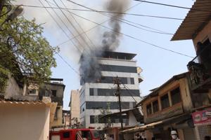 The fire occurred on the fifth and sixth floor of the empty commercial building in Ulhasnagar, Maharashtra.(Rishikesh Choudhary./ HT Photo) The fire occurred on the fifth and sixth floor of the empty commercial building in Ulhasnagar, Maharashtra.(Rishikesh Choudhary./ HT Photo)