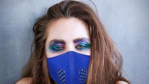 The growing rise of makeup tutorials during the lockdown has pushed many people to buy beauty products online.(Instagram/therockmortonjones) The growing rise of makeup tutorials during the lockdown has pushed many people to buy beauty products online.(Instagram/therockmortonjones)