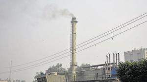 Experts said lockdown is a real-life experiment that gives significant clues on pollution control.(Sakib Ali/HT Photo) Experts said lockdown is a real-life experiment that gives significant clues on pollution control.(Sakib Ali/HT Photo)