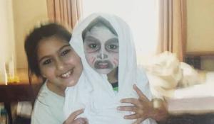 Sara Ali Khan with brother Ibrahim Ali Khan. Sara Ali Khan with brother Ibrahim Ali Khan.