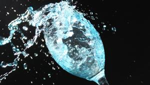 Stay hydrated even when indoors in summer season.(Unsplash) Stay hydrated even when indoors in summer season.(Unsplash)