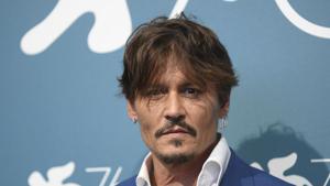 Two former romantic partners of actor Johnny Depp have defended him as part of his libel suit against British newspaper The Sun.(Arthur Mola/Invision/AP) Two former romantic partners of actor Johnny Depp have defended him as part of his libel suit against British newspaper The Sun.(Arthur Mola/Invision/AP)