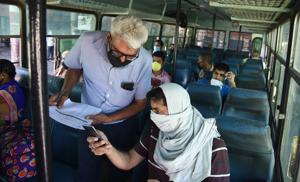 The services were closed since chief minister Manohar Lal Khattar had announced lockdown in view of the coronavirus pandemic on March 23(HT Photo) The services were closed since chief minister Manohar Lal Khattar had announced lockdown in view of the coronavirus pandemic on March 23(HT Photo)