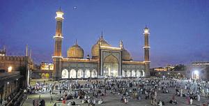 People are also relishing the time they are getting to introspect and learn more about Islam with no distractions such as grand iftaar parties and shopping sprees.(Sonu Mehta/ file HT) People are also relishing the time they are getting to introspect and learn more about Islam with no distractions such as grand iftaar parties and shopping sprees.(Sonu Mehta/ file HT)