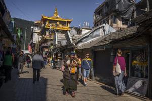 High street in McLeod Ganj, Dharamshala in Himachal Pradesh.(Poulomi Basu/The Washington Post via Getty Im) High street in McLeod Ganj, Dharamshala in Himachal Pradesh.(Poulomi Basu/The Washington Post via Getty Im)