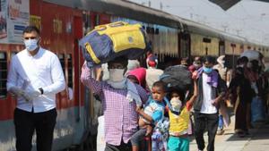 On Tuesday, the Railway ministry had said only non AC trains will run, but a day later it has now also allowed AC trains.(HT PHOTO.) On Tuesday, the Railway ministry had said only non AC trains will run, but a day later it has now also allowed AC trains.(HT PHOTO.)