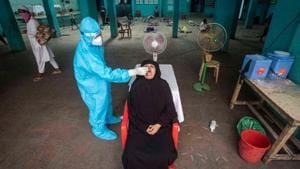 About 170 people who face high risk of contracting the coronavirus infection will be given BCG vaccine doses.(HT Photo/Representative use) About 170 people who face high risk of contracting the coronavirus infection will be given BCG vaccine doses.(HT Photo/Representative use)