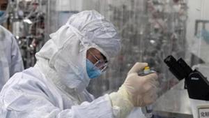 New infections and fatalities have also dropped considerably allowing all 50 states to reopen by partially lifting restrictions. But normalcy is not in sight yet.(AFP) New infections and fatalities have also dropped considerably allowing all 50 states to reopen by partially lifting restrictions. But normalcy is not in sight yet.(AFP)