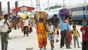 Migrants who arrived on Shramik Special trains from various states seen at Danapur Railway station in Patna.(Santosh Kumar /HT Photo) Migrants who arrived on Shramik Special trains from various states seen at Danapur Railway station in Patna.(Santosh Kumar /HT Photo)