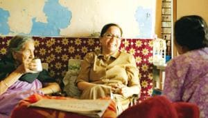 Filmmaker Tanuja Chandra with her aunts while shooting her documentary Aunty Sudha Aunty Radha Filmmaker Tanuja Chandra with her aunts while shooting her documentary Aunty Sudha Aunty Radha