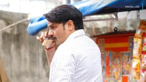 The image shows the character Hathi Ram Chaudhary from the noir-fiction drama Paatal Lok.(Twitter/@PrimeVideoIN) The image shows the character Hathi Ram Chaudhary from the noir-fiction drama Paatal Lok.(Twitter/@PrimeVideoIN)