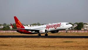 The government on Thursday allowed airlines to operate passenger flights from May 25.(REUTERS) The government on Thursday allowed airlines to operate passenger flights from May 25.(REUTERS)