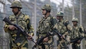 The cross-border shelling between the two sides was going on when last reports were received, the official said.(PTI file photo. Representative image) The cross-border shelling between the two sides was going on when last reports were received, the official said.(PTI file photo. Representative image)