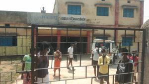 Most fresh positive cases in Jharkhand are detected among migrants returning from other states.(HT Photo Representative use) Most fresh positive cases in Jharkhand are detected among migrants returning from other states.(HT Photo Representative use)