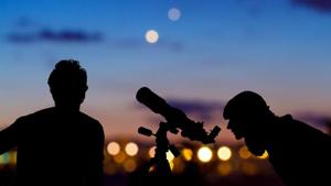 Stargazing is gaining popularity as a hobby, amid lockdown.(Photo: iStock) Stargazing is gaining popularity as a hobby, amid lockdown.(Photo: iStock)