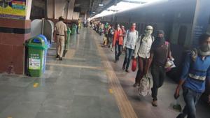 Railways claims it has provided 4.7 million free meals mostly to migrant workers being transported on Shramik special services since May 1.(Sourced Photo) Railways claims it has provided 4.7 million free meals mostly to migrant workers being transported on Shramik special services since May 1.(Sourced Photo)