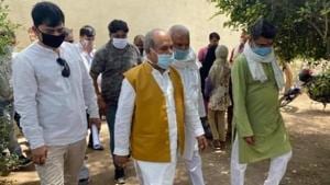 Union minister Narendra Singh Tomar in his parliamentary constituency Morena. (HT photo) Union minister Narendra Singh Tomar in his parliamentary constituency Morena. (HT photo)