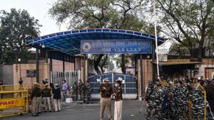 At least 17 families living in different flats at the Tihar residential complex, located behind Tihar jail, have been told to go in home-quarantine for 14 days.(Biplov Bhuyan/HT PHOTO) At least 17 families living in different flats at the Tihar residential complex, located behind Tihar jail, have been told to go in home-quarantine for 14 days.(Biplov Bhuyan/HT PHOTO)