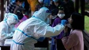 The ambitious testing mission was announced on May 12, days after new infections emerged for the first time since a 76-day lockdown was lifted in Wuhan in April.(Reuters) The ambitious testing mission was announced on May 12, days after new infections emerged for the first time since a 76-day lockdown was lifted in Wuhan in April.(Reuters)