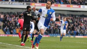 Elliott Bennett celebrates after scoring a goal(Getty Images) Elliott Bennett celebrates after scoring a goal(Getty Images)
