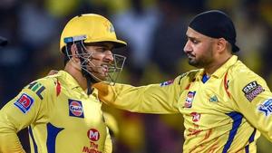 File image of MS Dhoni and Harbhajan Singh.(IPL) File image of MS Dhoni and Harbhajan Singh.(IPL)