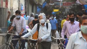In another significant step, the Union government has relaxed the night curfew prohibiting non-essential travel. The ban on such movement will be between 9pm and 5am. Previously, it was between 7pm and 7am.(Raj K Raj/HT Photo) In another significant step, the Union government has relaxed the night curfew prohibiting non-essential travel. The ban on such movement will be between 9pm and 5am. Previously, it was between 7pm and 7am.(Raj K Raj/HT Photo)