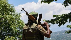 Pakistani troops have violated the ceasefire along the Line of Control in Jammu and Kashir several times.(Representative Photo/PTI) Pakistani troops have violated the ceasefire along the Line of Control in Jammu and Kashir several times.(Representative Photo/PTI)