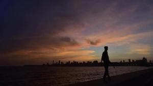 Cyclone Nisarga is likely to make landfall over Palghar district, located around 100 km north of capital city Mumbai by Wednesday evening or at night, the India Meteorological Department (IMD) has said.(ANSHUMAN POYREKAR/HT PHOTO.) Cyclone Nisarga is likely to make landfall over Palghar district, located around 100 km north of capital city Mumbai by Wednesday evening or at night, the India Meteorological Department (IMD) has said.(ANSHUMAN POYREKAR/HT PHOTO.)