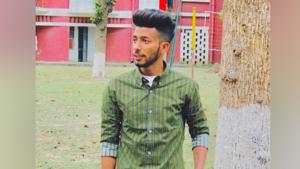 Despite being a college dropout, Mandeep was able to manage his own business because he loved social media and its twists & turns. Despite being a college dropout, Mandeep was able to manage his own business because he loved social media and its twists & turns.