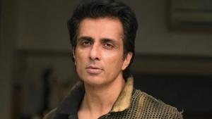 Sonu Sood has reacted to a funny meme on Cyclone Nisarga featuring him. Sonu Sood has reacted to a funny meme on Cyclone Nisarga featuring him.