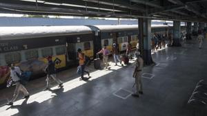 On Sunday, the Railways operated only 69 Shramik trains.(Satyabrata Tripathy/HT Photo) On Sunday, the Railways operated only 69 Shramik trains.(Satyabrata Tripathy/HT Photo)