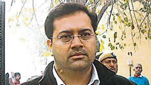 Manu Sharma prime accused in Jessica Lal murder case being produced at Delhi high court(HT Photo) Manu Sharma prime accused in Jessica Lal murder case being produced at Delhi high court(HT Photo)