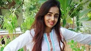 Actor Parul Chauhan says the struggle is going to be double as actors will have to hunt for new projects Actor Parul Chauhan says the struggle is going to be double as actors will have to hunt for new projects