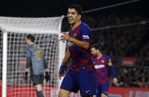Luis Suarez of Barcelona )(Getty Images) Luis Suarez of Barcelona )(Getty Images)