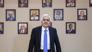 On Friday, RBI released the minutes of the meeting, where the committee decided to cut policy rates by 40 basis points.(Bloomberg) On Friday, RBI released the minutes of the meeting, where the committee decided to cut policy rates by 40 basis points.(Bloomberg)
