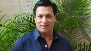 Filmmaker Madhur Bhandarkar says both sides need to lend an ear to each other instead of standing at loggerheads Filmmaker Madhur Bhandarkar says both sides need to lend an ear to each other instead of standing at loggerheads