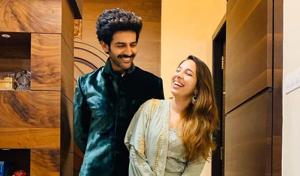 Kartik Aaryan’s sister Kritika Tiwari has been featuring in his lockdown videos. Kartik Aaryan’s sister Kritika Tiwari has been featuring in his lockdown videos.