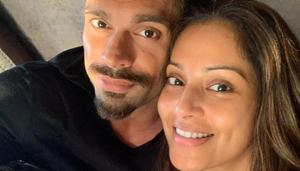 Actor Karan Singh Grover is married to actor Bipasha Basu Singh Grover. Actor Karan Singh Grover is married to actor Bipasha Basu Singh Grover.