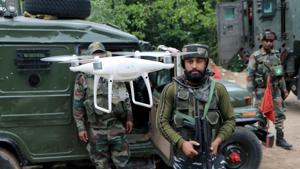 Security forces during an encounter in which five terrorists gunned down in Shopian on Wednesday.(ANI) Security forces during an encounter in which five terrorists gunned down in Shopian on Wednesday.(ANI)