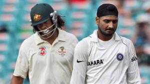 Andrew Symonds and Harbhajan Singh were involved in the infamous Monkeygate scandal in 2008.(AP Photo) Andrew Symonds and Harbhajan Singh were involved in the infamous Monkeygate scandal in 2008.(AP Photo)