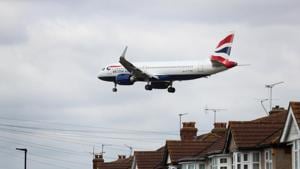 The new rules are tougher on travellers than on people who have been confirmed with Covid-19, the airlines said.(Bloomberg) The new rules are tougher on travellers than on people who have been confirmed with Covid-19, the airlines said.(Bloomberg)