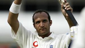 Mark Butcher waves to the crowd as he walks off celebrating England's victory over South Africa.(Getty Images) Mark Butcher waves to the crowd as he walks off celebrating England's victory over South Africa.(Getty Images)
