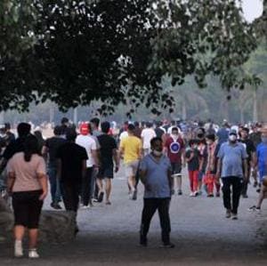 Walkers at Sukhna Lake after lockdown restrictions following the Covid-19 outbreak were eased.(HT photo) Walkers at Sukhna Lake after lockdown restrictions following the Covid-19 outbreak were eased.(HT photo)