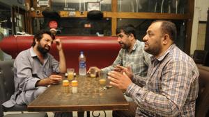 Footfalls have not been satisfactory due to the ban on liquor sales, according to a manager of Red Kitchen and Lounge, a restaurant-cum-bar in Dum Dum area.(Samir Jana/HT PHOTO) Footfalls have not been satisfactory due to the ban on liquor sales, according to a manager of Red Kitchen and Lounge, a restaurant-cum-bar in Dum Dum area.(Samir Jana/HT PHOTO)
